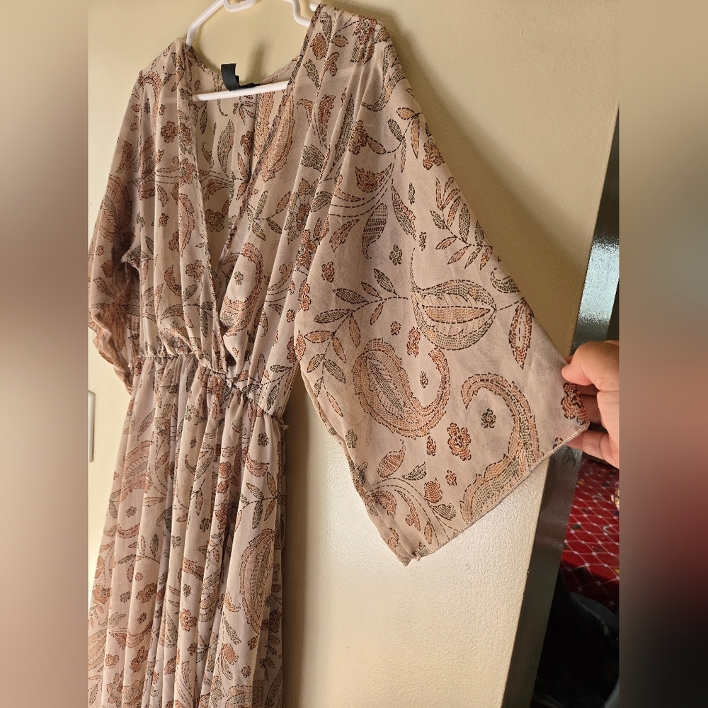 Kate And Lily Elegant Paisley Maxy Dress Size 4 Boho Style - Picture 4 of 5